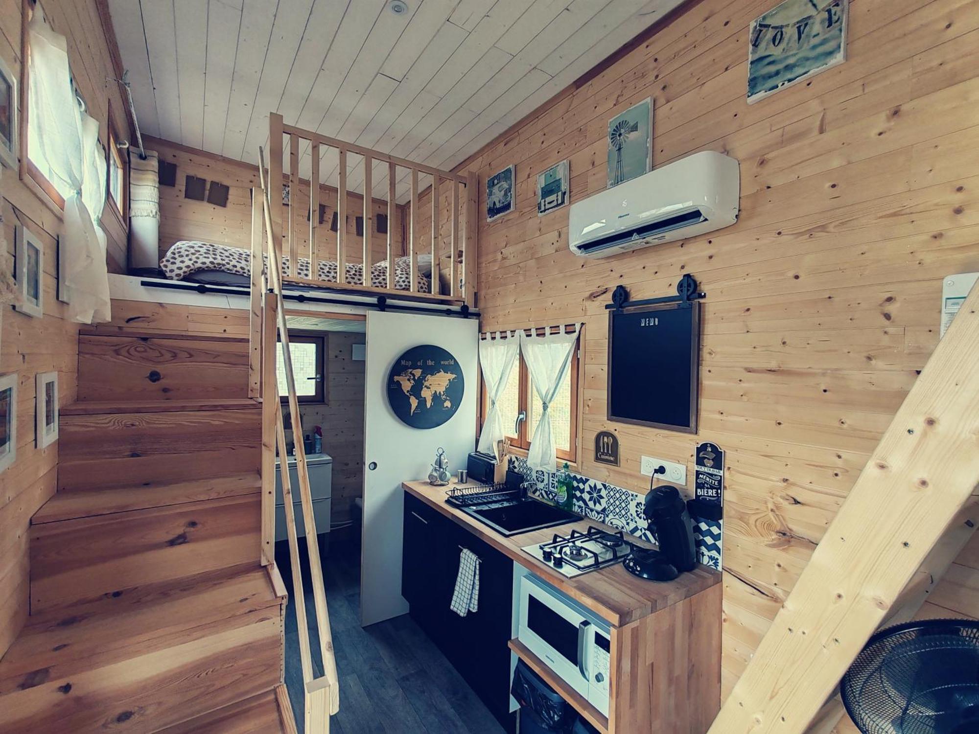Tiny House Des Bougnats Villa Teilhede Exterior photo