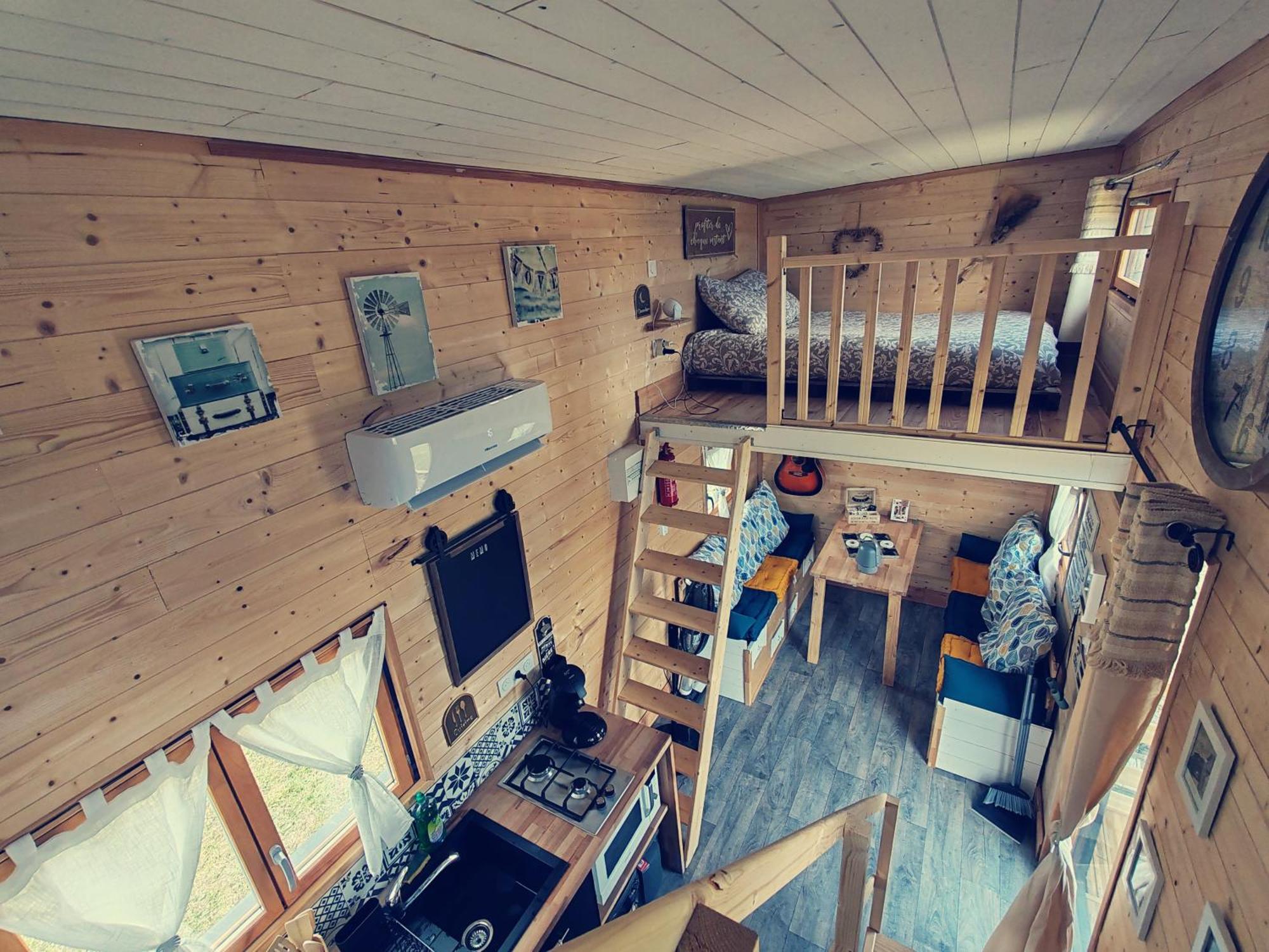 Tiny House Des Bougnats Villa Teilhede Exterior photo